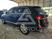 2021 Audi Q7 фото