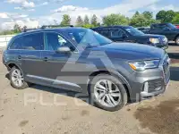 2021 Audi Q7 фото