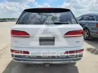 2021 Audi Q7 photo