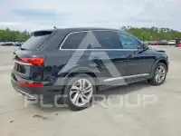2021 Audi Q7 фото