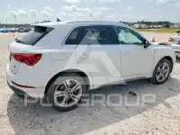 2021 Audi Q3 photo