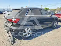 2021 Audi Q3 фото