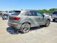 2021 Audi Q3 фото