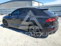 2021 Audi Q8 photo