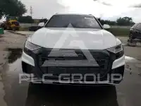 2021 Audi Q8 фото