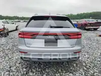 2021 Audi Q8 photo