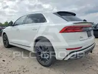 2021 Audi Q8 фото