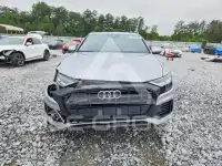 2021 Audi Q8 photo