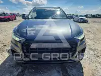 2021 Audi Q8 фото