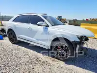 2021 Audi Q8 фото