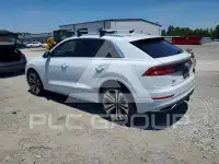 2021 Audi Q8 фото