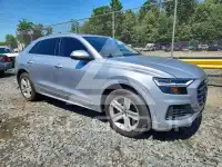 2021 Audi Q8 photo