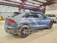 2021 Audi Q8 фото