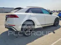 2021 Audi Q8 фото