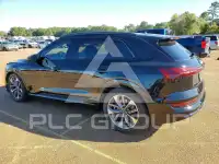 2021 Audi E-TRON фото