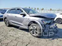 2021 Audi E-TRON фото