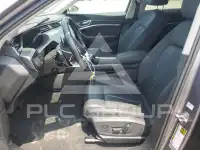 2021 Audi E-TRON фото