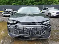 2021 Audi E-TRON фото