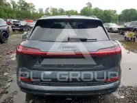 2021 Audi E-TRON фото