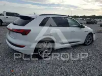 2021 Audi E-TRON photo