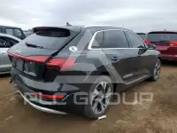 2021 Audi E-TRON фото