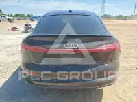 2021 Audi E-TRON фото