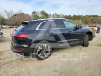 2021 Audi E-TRON фото
