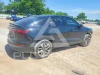 2021 Audi E-TRON фото