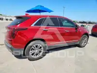 2021 Cadillac XT5 photo