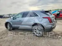 2021 Cadillac XT5 photo