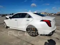 2021 Cadillac CT4 photo