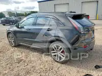 2021 Cadillac XT4 photo