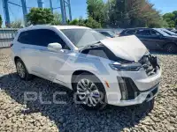 2021 Cadillac XT6 photo