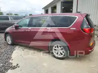 2021 Chrysler Pacifica photo