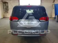 2021 Chrysler Pacifica photo