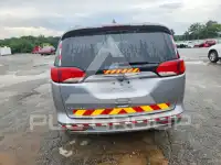 2021 Chrysler Pacifica photo