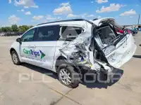2021 Chrysler Pacifica photo