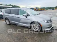 2021 Chrysler Pacifica photo