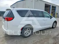 2021 Chrysler Pacifica photo
