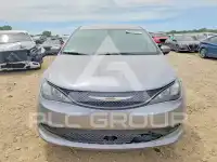 2021 Chrysler Pacifica photo