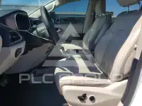 2021 Chrysler Pacifica photo