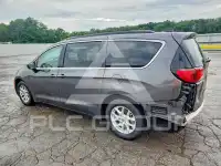 2021 Chrysler VOYAGER фото