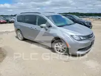 2021 Chrysler Pacifica photo