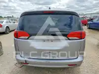 2021 Chrysler Pacifica photo