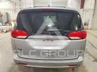 2021 Chrysler Pacifica photo