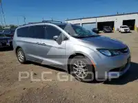 2021 Chrysler Pacifica photo