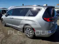2021 Chrysler PACIFICA photo