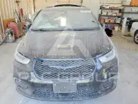 2021 Chrysler PACIFICA photo