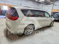 2021 Chrysler PACIFICA фото