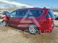 2021 Chrysler PACIFICA photo